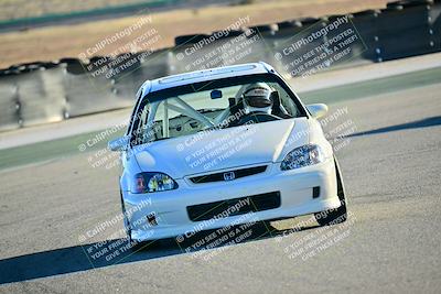 media/Dec-13-2025-Extreme Speed (Sat) [[d129ecb0b9]]/Beginner/Session 3 (Turn 5)/